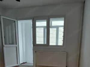 Apartament 2 camere – Port, etaj 1/4 – 3 balcoane, centrală, geam la baie — miniatura 4