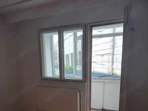 Apartament 2 camere – Port, etaj 1/4 – 3 balcoane, centrală, geam la baie — miniatura 9
