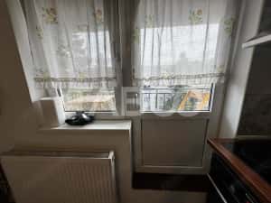 Apartament decomandat 3 camere 70 mpu balcon intabulat Cedonia Sibiu — miniatura 7
