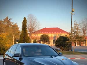 Bmw 520 F10 2011 — miniatura 3