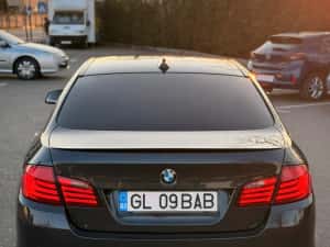 Bmw 520 F10 2011 — miniatura 4