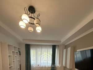 3 camere Bdul Lacul Tei | Vedere parc — miniatura 5