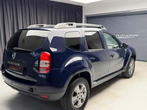 Dacia Duster 2015, 4x4, 214309 km, 8900 EUR — miniatura 2