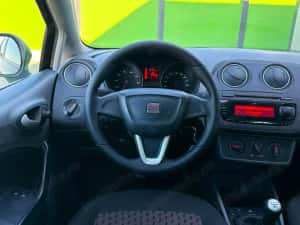 Vand Seat Ibiza 2008 Benzina 1198 cmc Neavariata — miniatura 10
