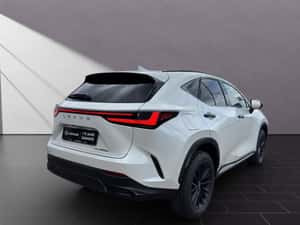 Vând Lexus NX 450h SUV, 2025, 6.000 km, hibrid — miniatura 5