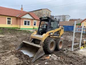 Mini excavator Bobcat miniexcavator bob cat miniincarcator demolez — miniatura 3