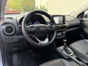 HYUNDAI KONA 1.6 BENZINA /177Cp/4x4/Luxury Line /Garantie 12 Luni — miniatura 4