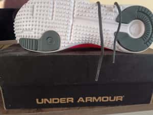 UNDER ARMOUR mărime 38 — miniatura 4