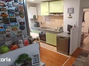 Unirii, 3 camere, etaj 3, garaj sub bloc — miniatura 4