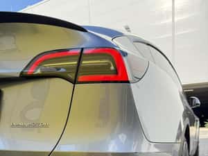 Tesla Model Y Performance AWD - 2023 – pompa de caldura - TVA deductibil — miniatura 4