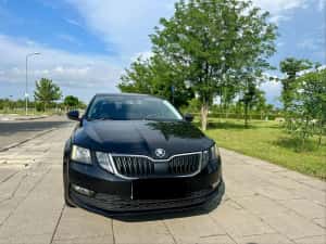 Skoda Octavia 3 Facelift// 1.4i// 2019 — miniatura 4