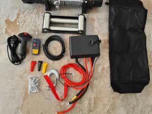 troliu auto electric 12 V cu 2 telecomenzii NOU 13500 LBS — miniatura 6