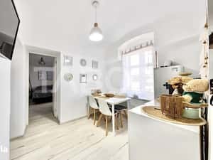 Apartament cu 2 camere modern in Centru la casa cu curte zona Platinia — miniatura 6