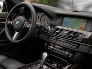 Vand BMW Seria 5 F10 2.0D inmatriculata RO automata M Pachet interior full piele negru impecabila rate leasing finantare urgent tva inclus deductibil — miniatura 5
