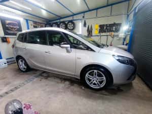 Opel Zafira Tourer 2.0 CDTI  Automat 7 Locuri — miniatura 2