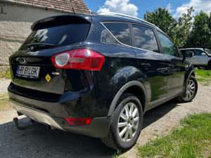 Ford Kuga 2.0 TDCI 136 CP - SUV second-hand — miniatura 3