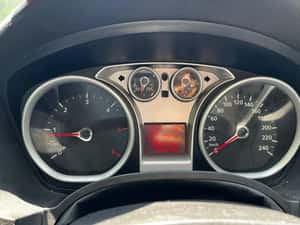 Ford Kuga 2.0 TDCI 136 CP - SUV second-hand — miniatura 5