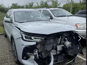 Chery tiggo 7 1.6T GDI Luxury 7DCT 2025 avariat — miniatura 10