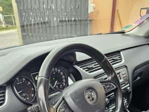 Skoda Octavia Berlina Fabr.2013 — miniatura 8
