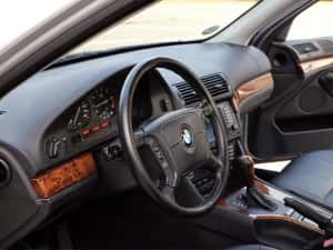 BMW Seria 5 / E39 / 525i / Limousine / Inmatriculat — miniatura 6