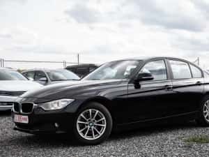 Bmw seria 3 F30 2.0 Diesel  berlina xenon climatronic  Posibilitate Rate