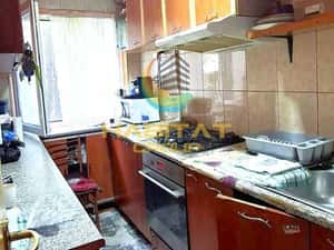 Apartament 3 camere  in zona Resita mobilat si utilat si boxa — miniatura 3