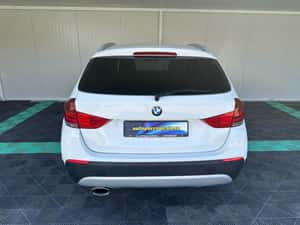 BMW X1 2011, SUV, 194.000 km, 7.450 EUR — miniatura 4