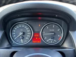BMW X1 2011, SUV, 194.000 km, 7.450 EUR — miniatura 7