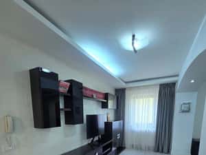 Se inchiriaza apartament 3 camere etaj 3 langa scoala burdujeni sv — miniatura 4