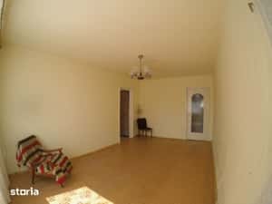 Apartament 3 camere luminos, orientare sud, boxă– Bd. Griviței, Brașov — miniatura 4