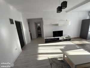 Inchiriez apartament 2 camere open space Militari Residence — miniatura 3