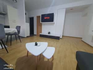 Apartament 3 camere, 2 bai, loc de parcare, Lipovei — miniatura 3