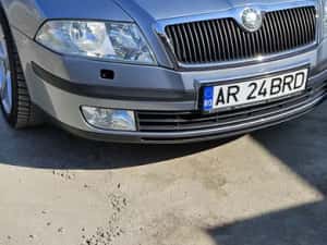 Vind urgent skoda octavia 2 din 2006cu akte în regula — miniatura 4