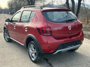 Dacia Sandero Stepway 2017 — miniatura 3