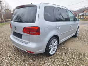 Volkswagen Touran 2.0 TDI — miniatura 4