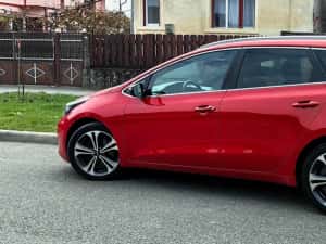 Kia Ceed GT / Euro6 / Bord digital / Navigatie / Senzori / Jante — miniatura 4