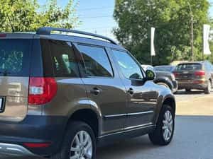 SKODA YETI 2.0 TDI EDITION — miniatura 5