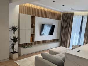 Închiriez apartament — miniatura 2