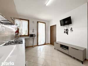 Apartament 2 Camere, Intrare Nojorid, 2 Locuri Parcare & Depozitare — miniatura 4