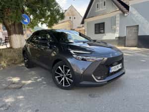 Toyota C-HR hybrid preluare leasing — miniatura 3