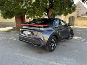 Toyota C-HR hybrid preluare leasing — miniatura 4