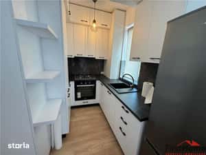 Apartament de inchiriat cu vedere spre LAC — miniatura 5