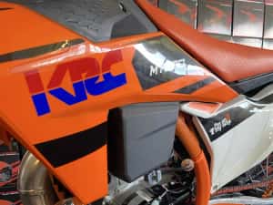 Cross dirt bike 250cc 2T nou cu garantie si livrare in tara — miniatura 4