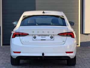 SKODA OCTAVIA Berlina 1.4 TSI iV * PLUG-IN HYBRID* DSG — miniatura 5