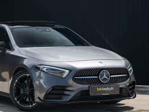 --- Mercedes-Benz A220 d 4 Matic AMG Line --- — miniatura 5
