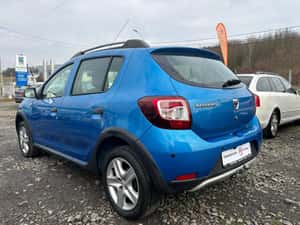 Dacia Sandero Manuală 90 HP Autogaz (GPL) — miniatura 2