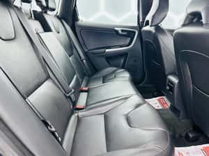 VOLVO XC 60 — miniatura 7