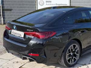 BMW i4 Automată 401 HP Electric — miniatura 2