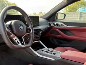 BMW i4 Automată 401 HP Electric — miniatura 6