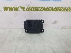 Motoras clapeta aeroterma z5509001 Opel Astra J (2009 - 2012) — miniatura 2